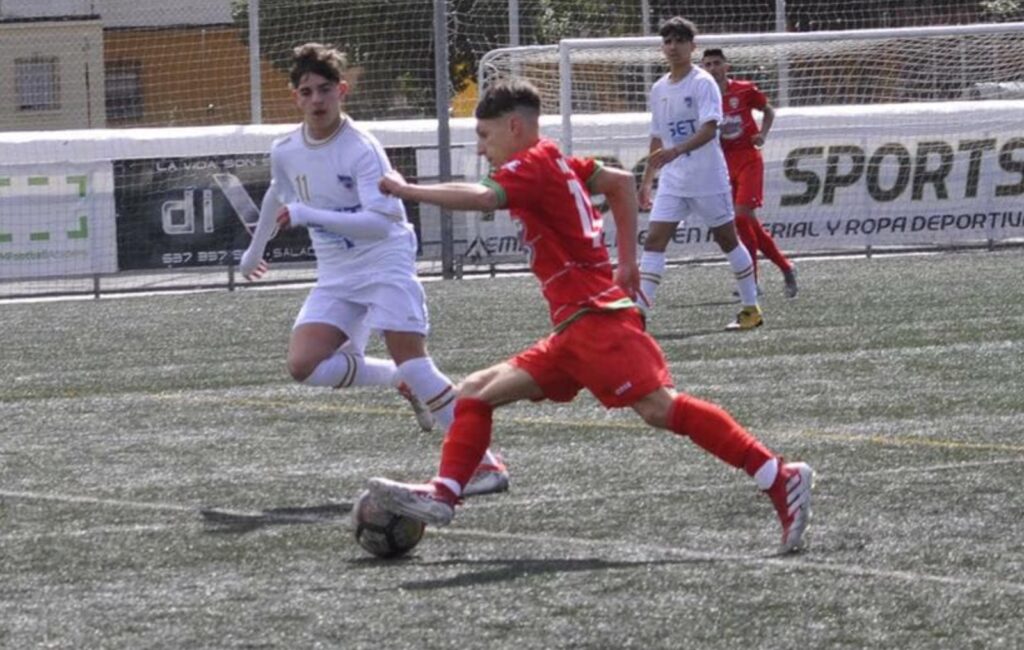 ElDesmarque Málaga CF tweet media