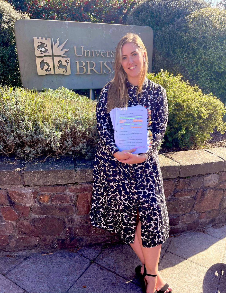 The face of somebody who passed their viva with minor amendments 🥳 🙌🏽