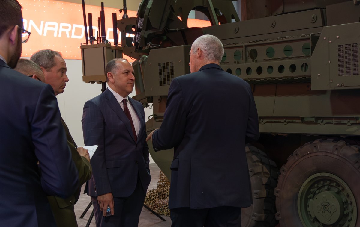 Proud to host <a href="/UnderSecArmy/">Under Sec Army</a>, Hon. Gabe Camarillo, at the Counter-UAS platform display in our booth during the first day of #AUSA2023. 

We are proud to be working with the Army to develop a new solution protect soldiers from the growing threat of drones and low flying aircraft.