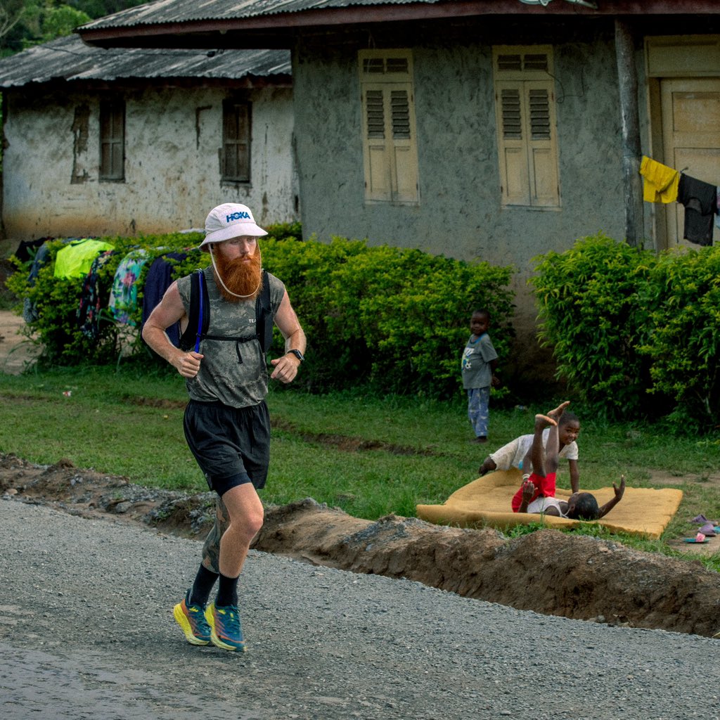 hardestgeezer's tweet image. #ProjectAfrica Day 170/171: 54.6km/58.7km

Over that illness. Daily mileage getting close to where it should be again. Places to be, people to see. Firmly in the making movements business. 

Will be in the capital of Cameroon, Yaonde, in a day or two and then heading for what we…