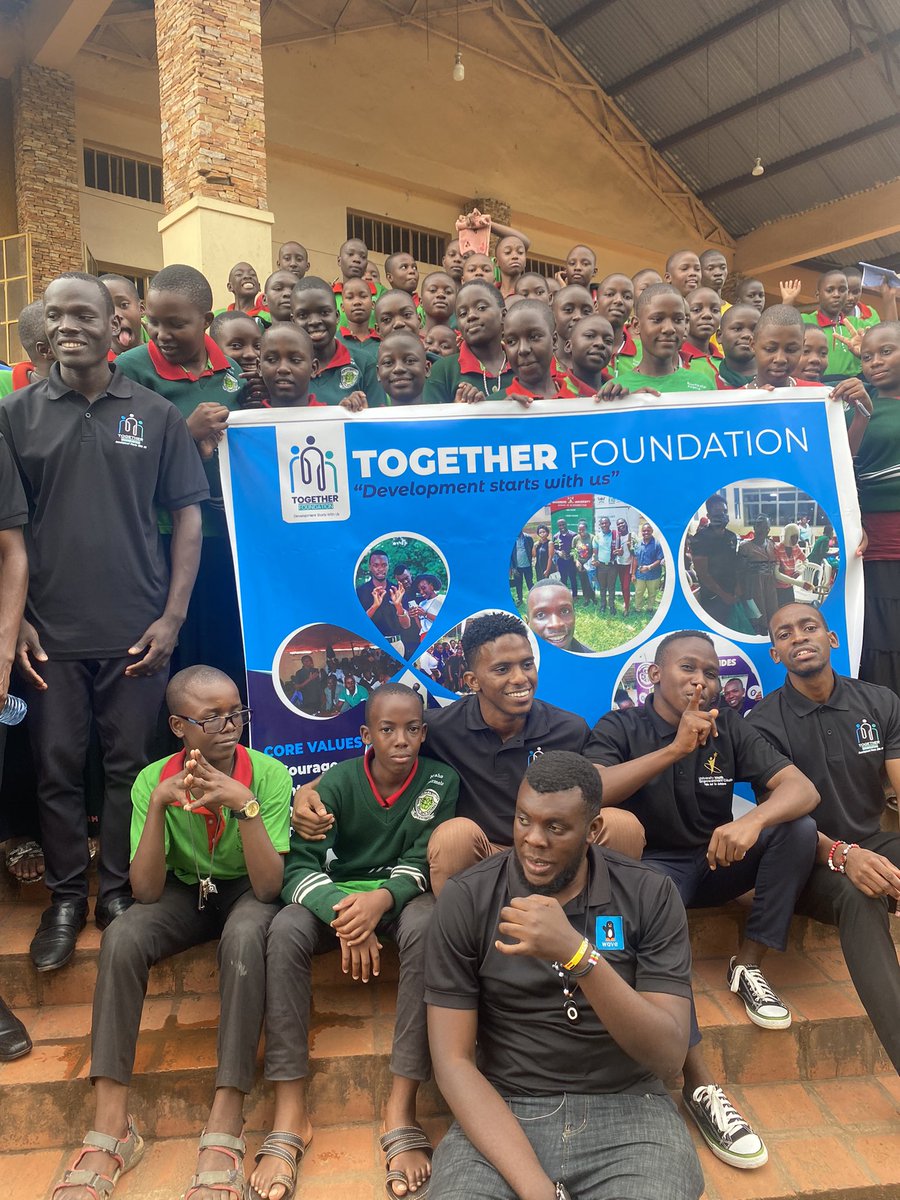 byabs_jc's tweet photo. It was a good day to have to share with the younger generation on how to handle life and on making good career choices. #togetherfoundation. @togthrfoundtn https://t.co/2hxYCuQqO1