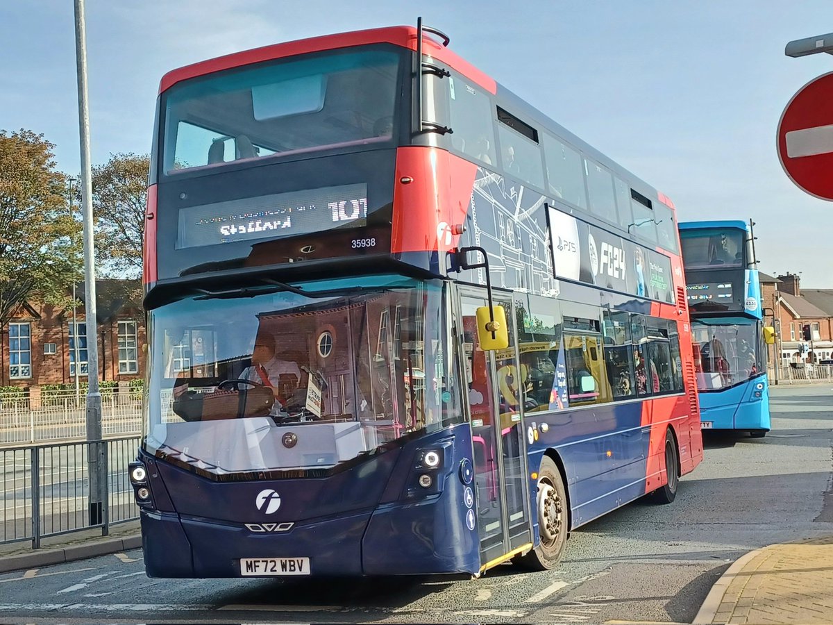 Bustweeter's tweet image. First Potteries (35938) MF72 WBV leaves Newcastle-under-Lyme Bus Station this afternoon on the 101 to Stafford. Ex First York. #potteries #firstpotteries #firstyork #buses #publictransport #stokeontrent #staffordshire #newcastleunderlyme