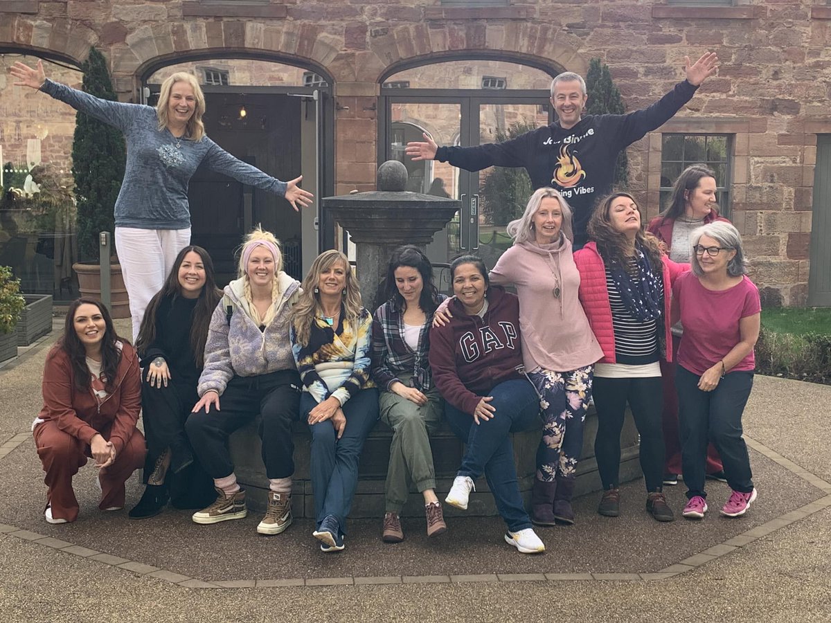Our #mindfulnessteachertraining in Edinburgh! Well done to our trainer Sharon for delivering a great weeks training and thank you to all the fabulous new members of the #MindfulnessNow Community!❤️ #MindfulnessNOW #UKCollegeofMindfulnessMeditation #traintoteachmindfulness