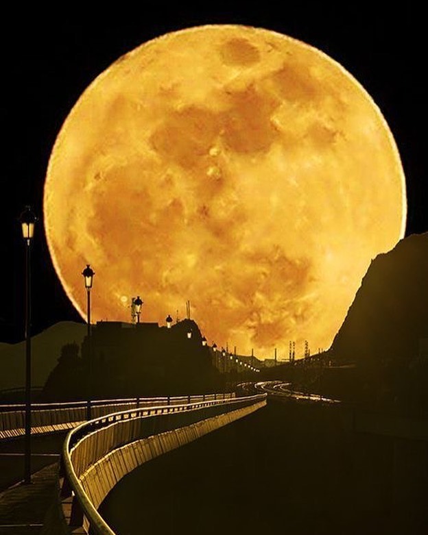 Moon4pics's tweet photo. https://t.co/8ZzJVMqSWI