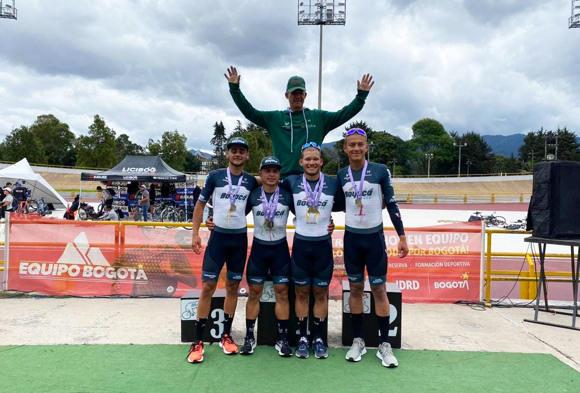 Deportistas del Team Indeportes Boyacá Avanza, junto al grupo de corredores apoyados por el gobierno departamental, cumplieron con una destacada actuación en la Válida Nacional de Pista en Bogotá. #SomosBRC

TODOS LOS DETALLES AQUÍ➡️ bit.ly/46M1ow5