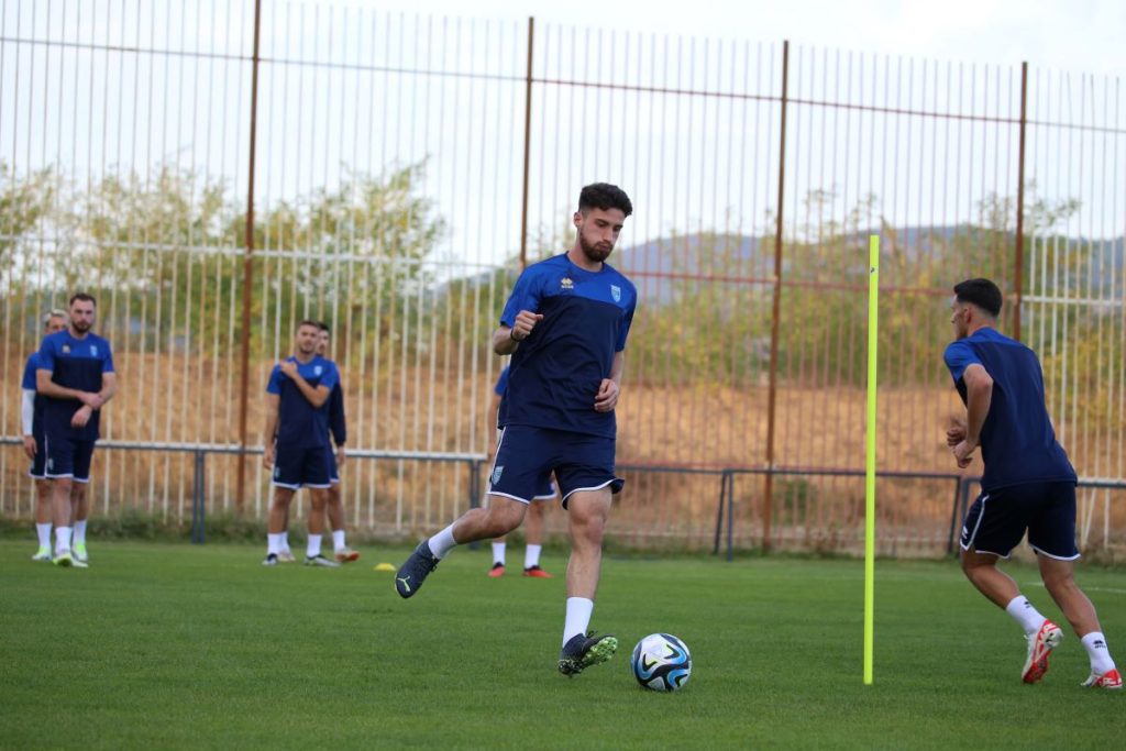 kosovanfooty_EN's tweet photo. Kosova U21 in today's training ahead of facing Bulgaria.
#BULKOS | 🇧🇬🇽🇰 https://t.co/6QO7uuNQ2a