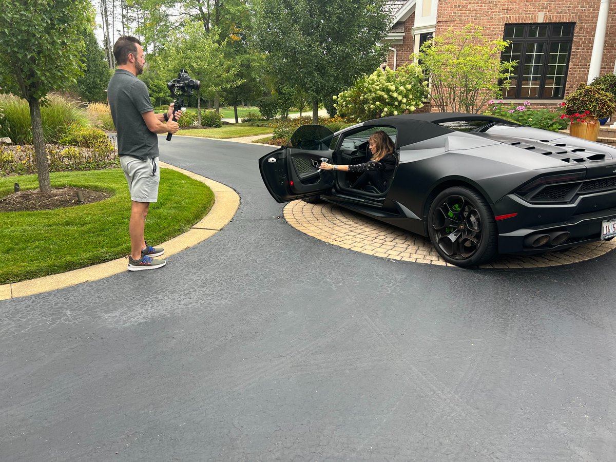 DroNationVideo's tweet image. Some shoots are more fun than others! #lovewhatyoudo #FunVideo #fun #fire #lamborghini #luxurycars #shooter #provideo #canon #dji #enfuego