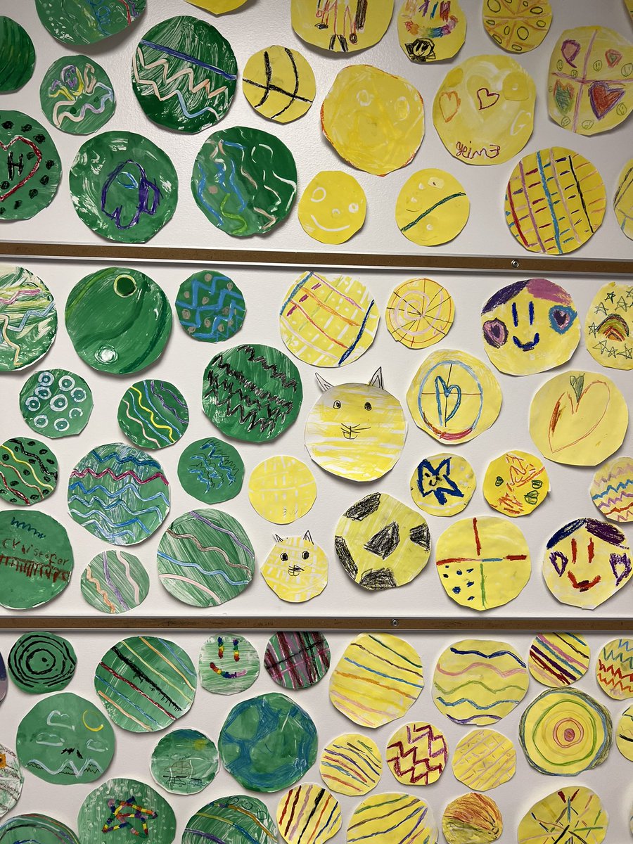 msmeyerart's tweet image. We celebrated #InternationalDotDay a few weeks ago at @CCSD21Whitman! Each student created dots by printmaking with gelli plates &amp;amp; adding details with oil pastels. Nice work everyone! 💙🌈 @DotClubConnect #beabulldog #séunbulldog