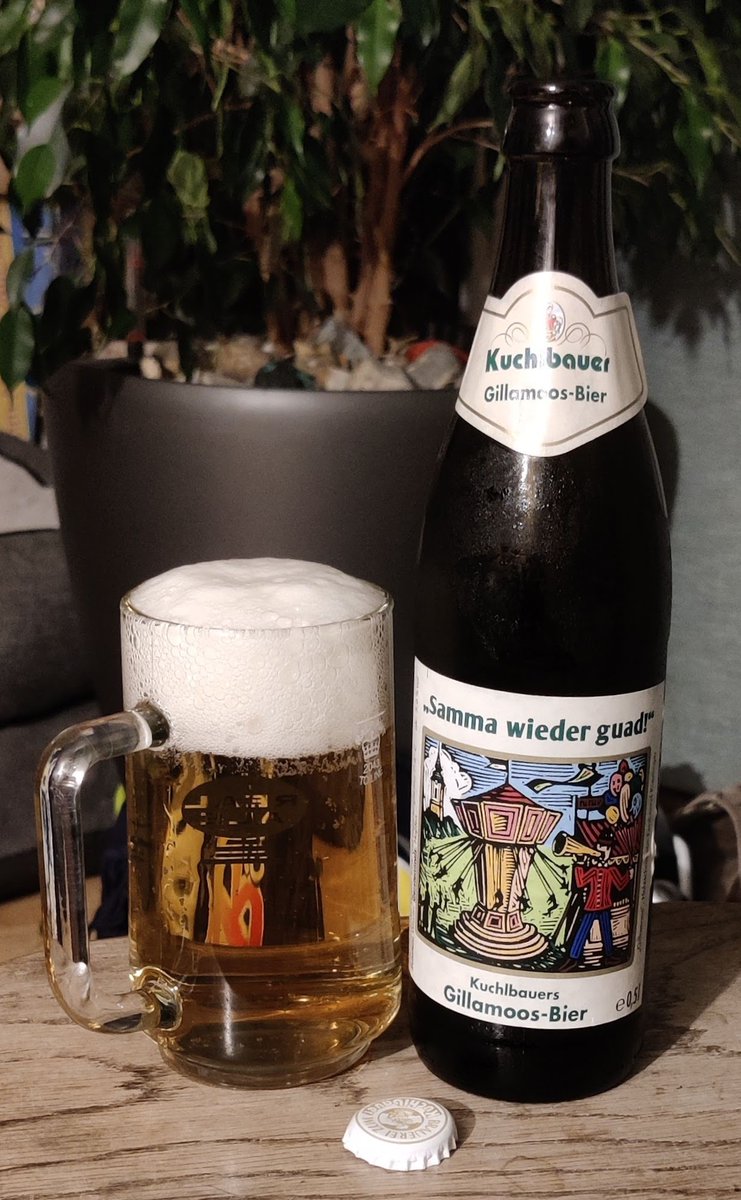 After the disappointment of today's <a href="/Beer52HQ/">Beer52.com ❤🇺🇦</a> 'Oktoberfest' delivery containing just *2* beers that'd actually qualify on style😖 it's a pleasure to open this classic golden Festbier from the <a href="/LidlGB/">@LidlGB</a> Kalea box: Kuchlbauer Gillamoos-Bier. 🍻