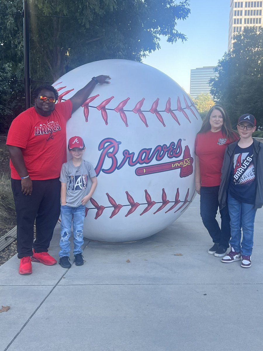 lmccall0401's tweet photo. Go Braves!! https://t.co/SjnPmnHp20