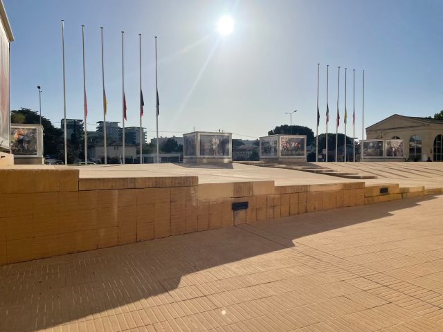 CaroleDelga's tweet photo. Recueillement et solidarité avec le peuple israélien.

https://t.co/267uClrD8s https://t.co/g4PtbHE2do