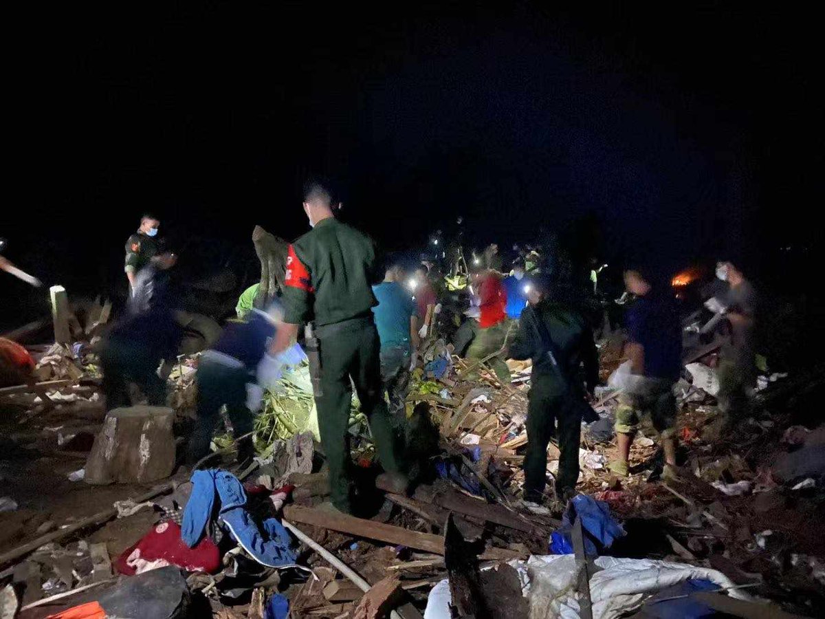 IrrawaddyNews's tweet photo. Regime’s shelling kills nearly 30 People, including children, near KIA Headquarters

Oct.10, 2023

Nearly 30 people, including children and women, were killed by Myanmar junta’s shelling at Mung Lai Hkyet village, near KIA headquarters Laiza in Kachin State on Monday night. https://t.co/apNdpbROWj
