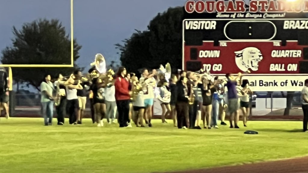 coachroecker's tweet photo. That time of year… One of the favorite moments of the day. After finishing our practice, sitting and listening to our Brazos ISD Bands Mighty Cougar Band prepare for their contest this weekend! They are phenomenal!
#F.A.M.I.L.Y.supportsF.A.M.I.L.Y. #BRAZOSpride https://t.co/n79JhE3mp6