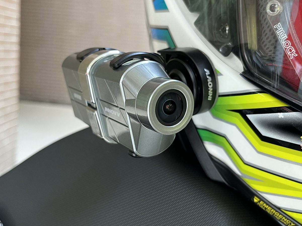 InnovvTech's tweet image. INNOVV H5 HELMET CAMERA
Experience the perfect blend of form and function with our latest product. From its sleek and stylish appearance to its innovative detachable battery design, this device is designed to impress.  #helmetcamera #innovvh5 #4kcameras