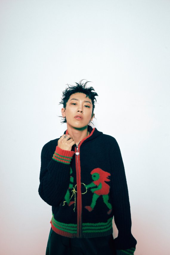universedpr's tweet photo. #HONGDABIN COMING TO YOU LIVE (2023) https://t.co/QyKELLoDKz https://t.co/dgg32xuwxT