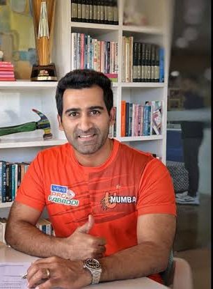 samking1406's tweet image. Mr. @suhailchandhok 
You did absolutely fantastic job yesterday
Do it again We here to support  @umumba 🧡✨

#UMumba #Mumboys #MeMumba