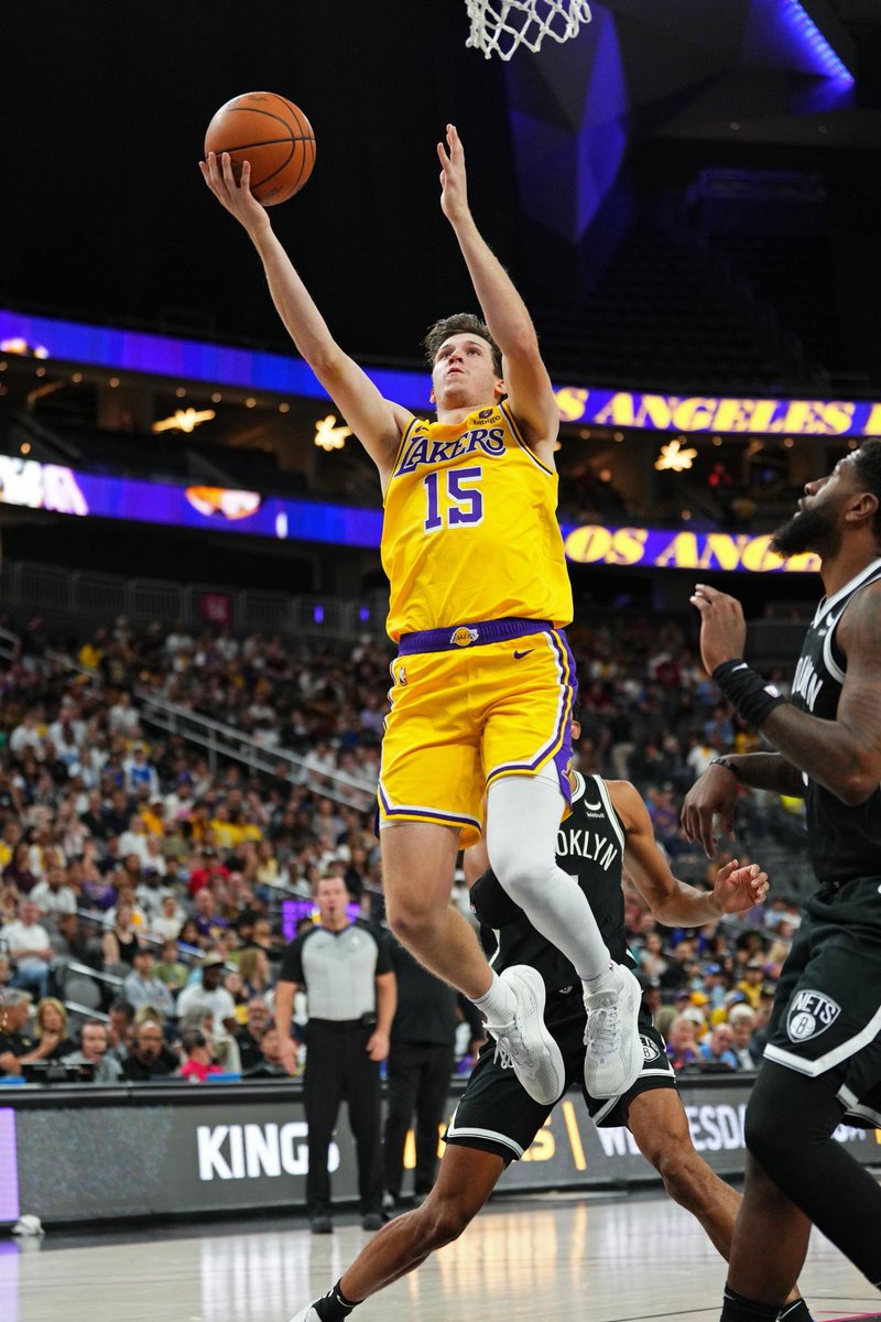 LakersLead's tweet photo. AUSTIN REAVES TONIGHT
🌟 20 minutes
🌟 18 points
🌟 2 assists
🌟 2 rebounds
🌟 5/7 FG
🌟 4/6 3PT

CAPTAIN AMERICA IS BACK #LakeShow https://t.co/AJqAzrBvRH