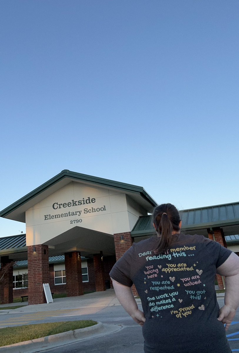 Kim_Scott_15's tweet photo. I have been waiting for the perfect day to wear this shirt. Today was that day!
As part of our #ReadingSpiritWeek, we were encouraged to wear a shirt with words. Words are powerful! I hope the @Creekside_Crocs know all of these statements are true! #LeadWithPositivity https://t.co/Dm0Zr5ezrR