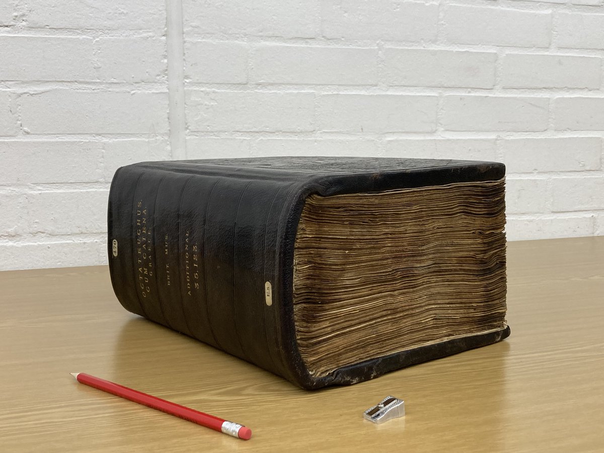 Weighing in at over 10kg and comprising almost 1000 pages, one of the largest (and heaviest!) of the Greek manuscripts in our collections has just been digitised!

Learn more than about the story of this remarkable manuscript in today's blogpost:

blogs.bl.uk/digitisedmanus…
