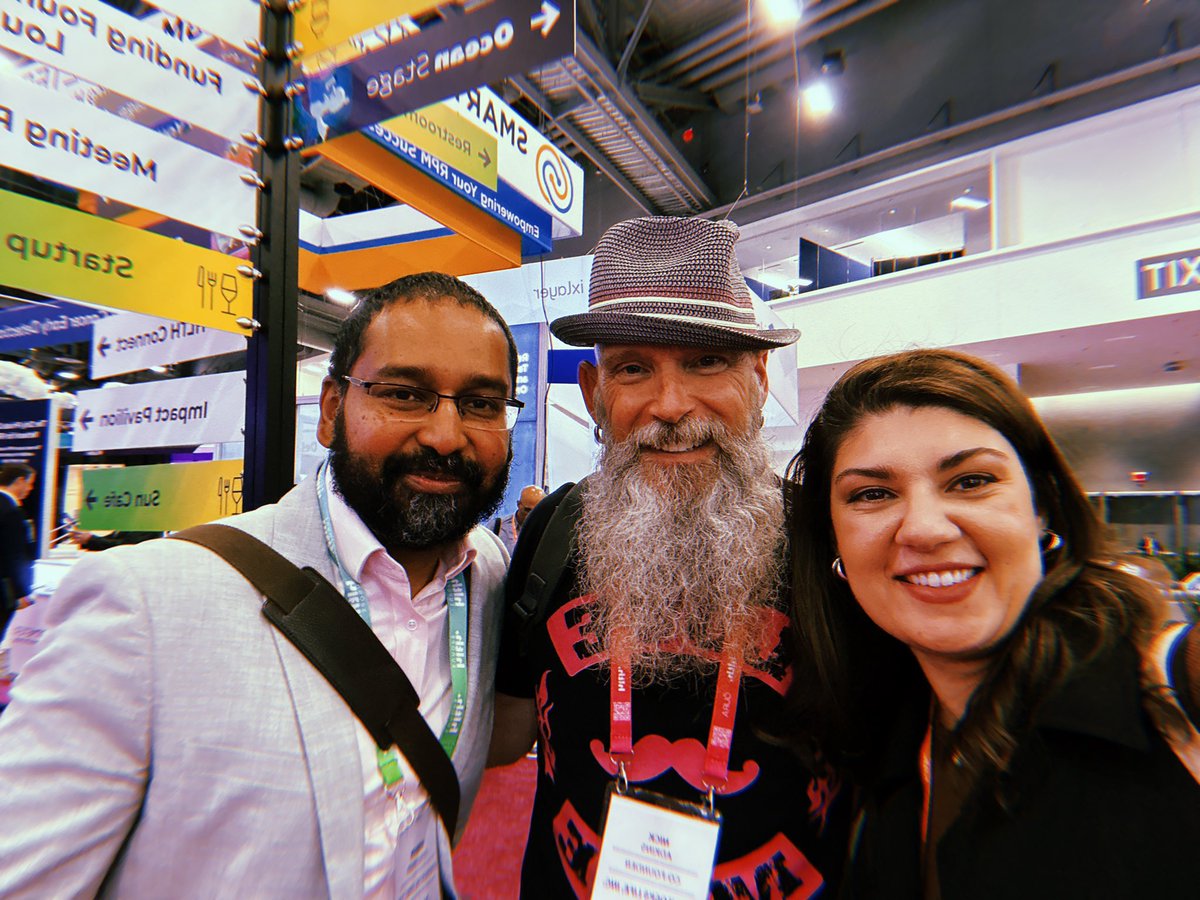 DemiRadeva's tweet photo. #hlth2023 #pinksocks @nickisnpdx @HassanChaudhury https://t.co/pcQvxwNlFp