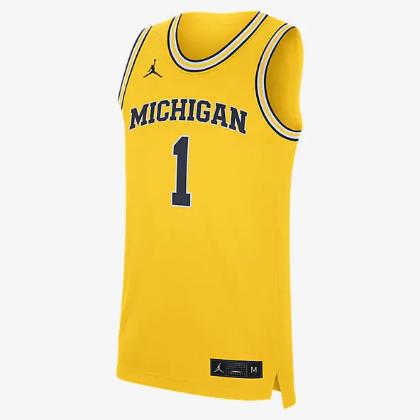 J23app's tweet photo. NEW: Nike College Basketball jerseys and shorts on @nikestore

Link -> https://t.co/AQcVY38xSi https://t.co/u0e8ExEvm1