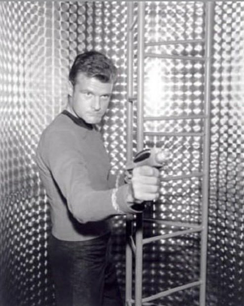 SubcommanderT's tweet image. Oh shoot—I forgot about @misterleslietos!!! I need to work on some new material for him…