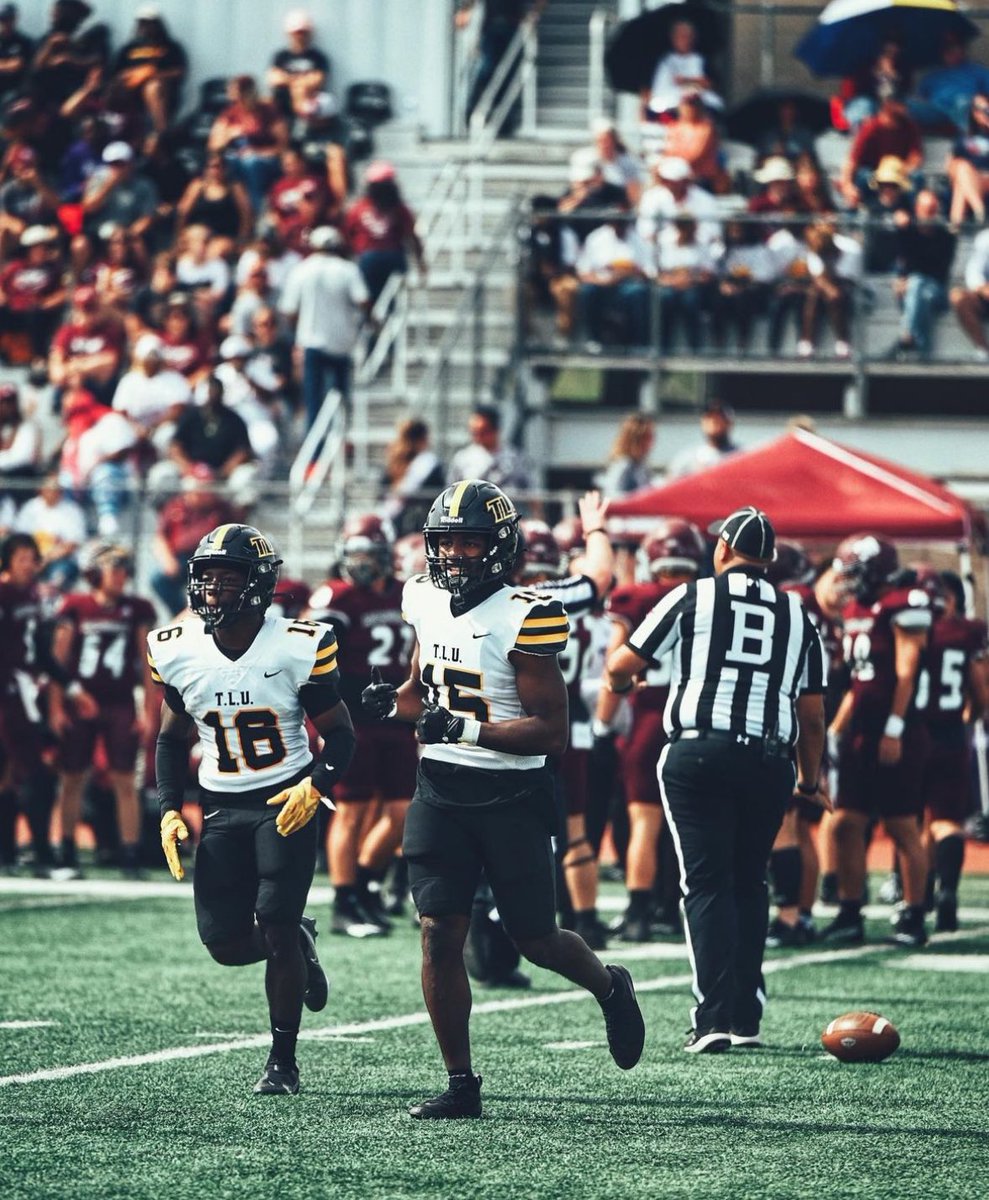 #AGTG After a conversation with <a href="/CoachBeauGrech/">Beau Grech</a> I am beyond grateful to receive an offer from Texas Lutheran University!! <a href="/CoachCope23/">Brian Cope</a>