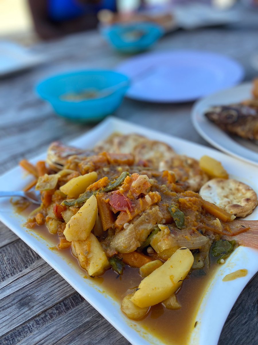 chefbrigetterj's tweet photo. Don’t mind me, just daydreaming about my steam fish from last week 🥲

#Jamaica #SteamFish #FryFish #localsweets #caribbeanfood #VisitJamaica #Hellshire #foodtourism https://t.co/x9TtxS9wcX