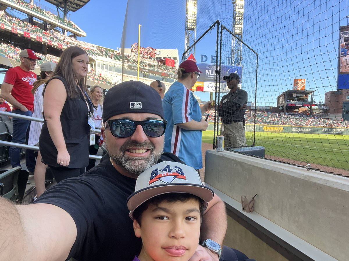 coachcris_'s tweet photo. At the Braves Phillies game. Got to meet John Middleton (owner of the Phillies) before the game. #bravesPhillies #basevall #NLDS https://t.co/Ly9ydutwhT