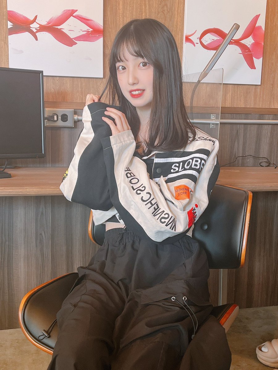 sawa_morito's tweet photo. おはびー！

福岡帰ります✈️
  #LinQ  #森斗咲羽 https://t.co/4aBO2PQGxd