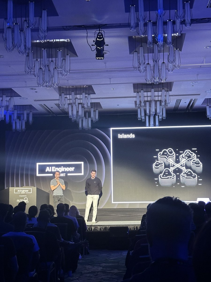 mauerbac's tweet photo. 2023 - was the year of chatbots
2024 - will be the year of multi modal experiences
- @OfficialLoganK #AIEngineerSummit https://t.co/IKC05YbuKO