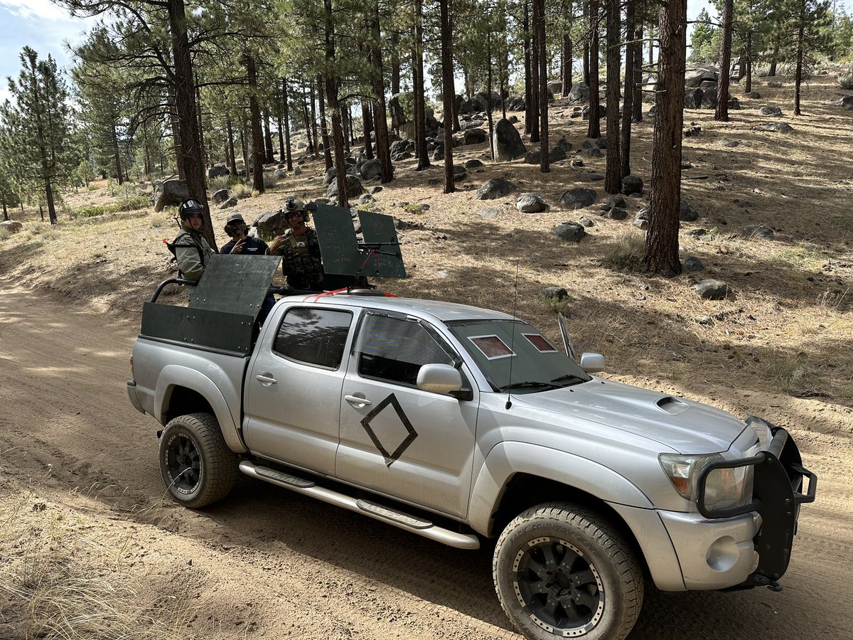 broke.operator.squad tweet media