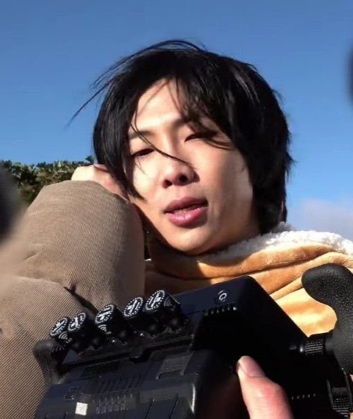 lowsofjoon's tweet image. 