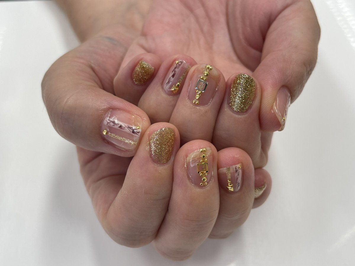 kanonnail620's tweet photo. ネイルモデル募集💅

👑10/16 10:00~  1名のみ

🚶‍♀️渋谷道玄坂10分
💅1時間～

🧡通常4990円➡︎0円

⚠️急なキャンセルしない方

注意事項をお読みの上現在の両手お爪の写真をDMにお送りください💌

※画像はデザインの一部

#ネイル #ネイルサロン  #モデル募集 #無料モデル #ネイルモデル #秋ネイル https://t.co/CohZOy14dW