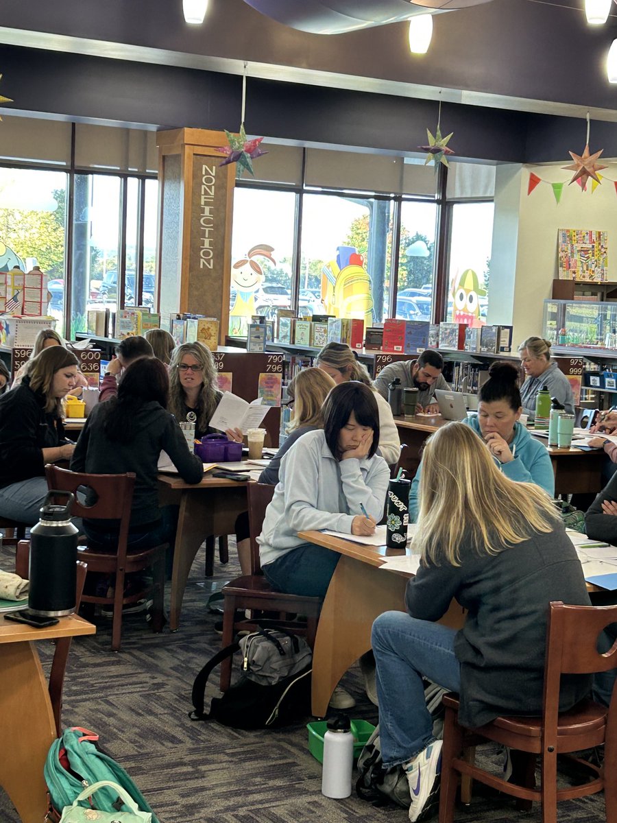 pinestreetelem's tweet image. Great day collaborating and learning! ⁦@ForgeElem⁩ ⁦@NorthsideROARs⁩ ⁦@LingleAveElem⁩ ⁦@PASDLiteracy⁩ ⁦@PalmyraSchools⁩ #professionaldevelopment #inservice #ThisIsPalmyra