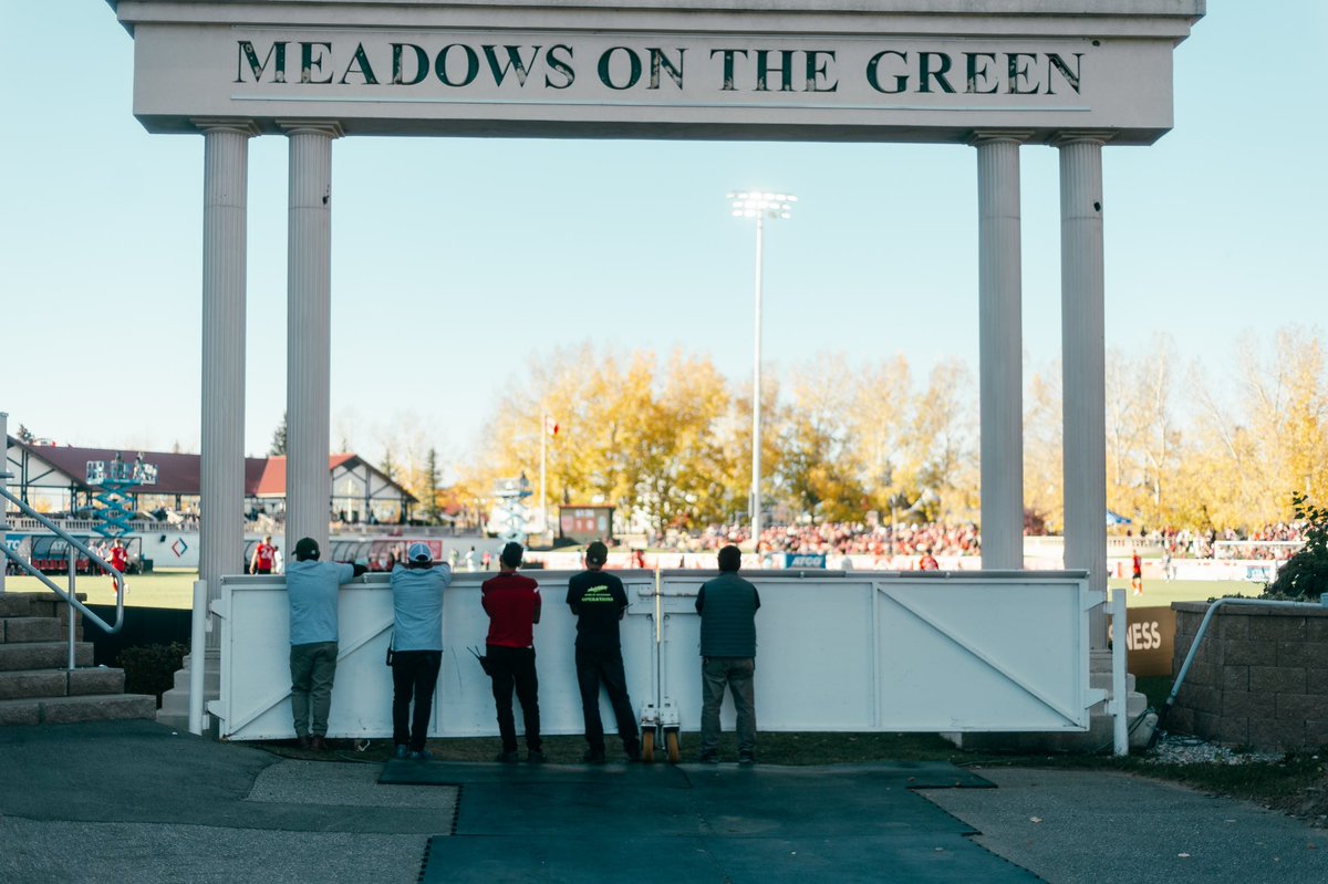 Tagwa 🇿🇼 (@shuttersworth_) on Twitter photo This weekend I was able to head to Calgary and shoot <a href="/CPLCavalryFC/">Cavalry FC</a> lift a title at home.
10/10 this is one of if not The nicest grounds in all of Canada.
(Thread) This weekend I was able to head to Calgary and shoot <a href="/CPLCavalryFC/">Cavalry FC</a> lift a title at home.
10/10 this is one of if not The nicest grounds in all of Canada.
(Thread)