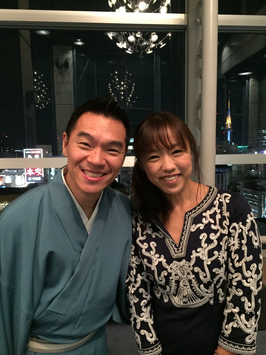 chisatarou's tweet photo. 今夜の #HeartFM #HeartyParty は、私の大好きな #柳家花緑 師匠にインタビューさせていただいたものを、私が愛情込めて編集し、放送させていただきます!!どきどき♡
落語好きな方にも、全然知りません!という方にも、花緑師匠の魅力を知っていただけたら嬉しいです!!
#HeartFM810 #party810 https://t.co/qB8qi1hoRV