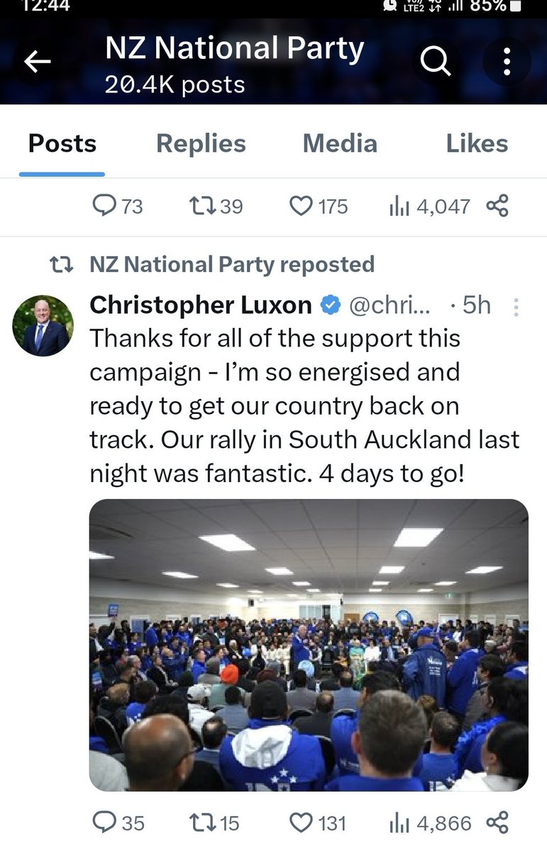 2covet's tweet photo. @TeArawa1971 Isn't it so very, very interesting that so many of the 'South Auckland slum landlords and exploitative employers' that Nicola is referring to are in this photo from South Auckland. π€ National always speaks with a forked tongue. #nzpol #StuffDebate #NationalNotFitToGovern https://t.co/6zIvm7eiNA