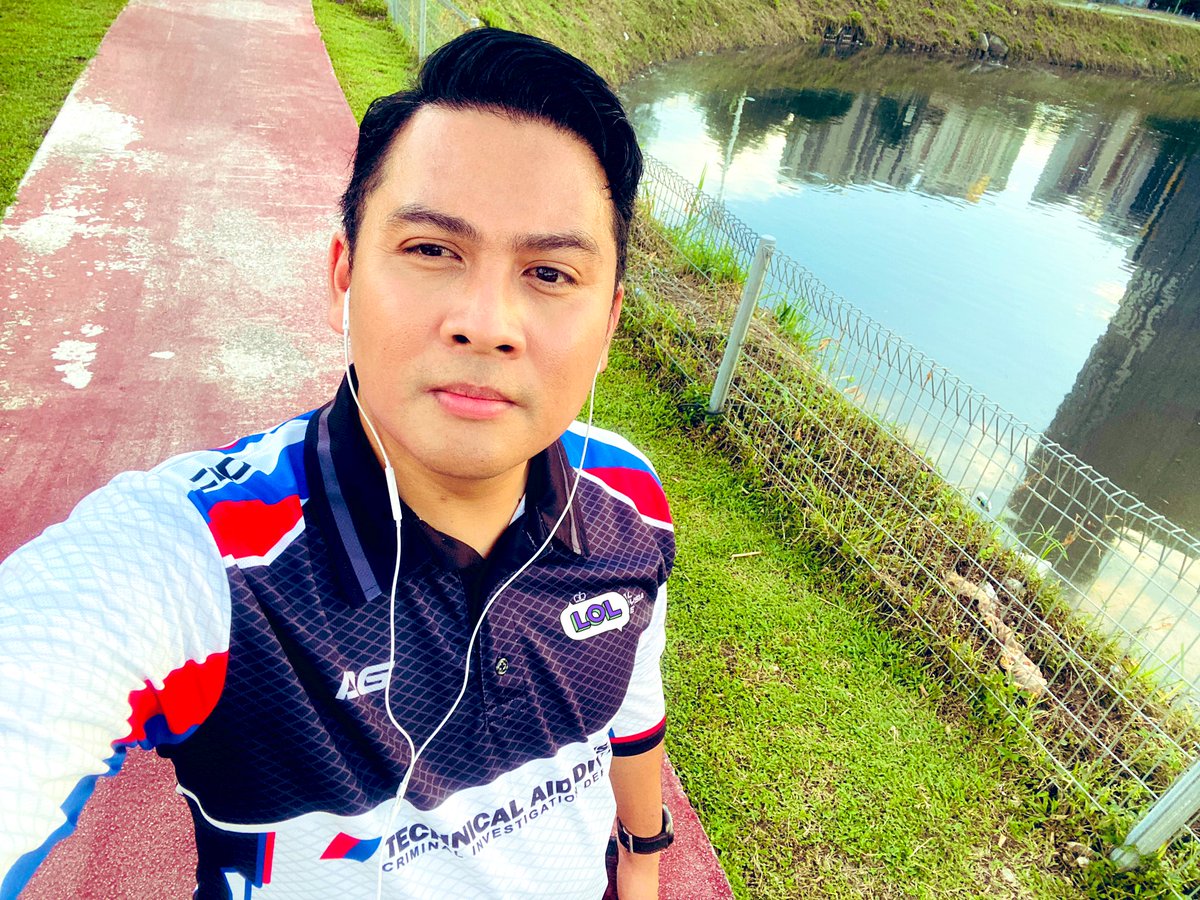 vllyicter's tweet photo. Hey guys jom pump dulu https://t.co/nqtKtIVVot