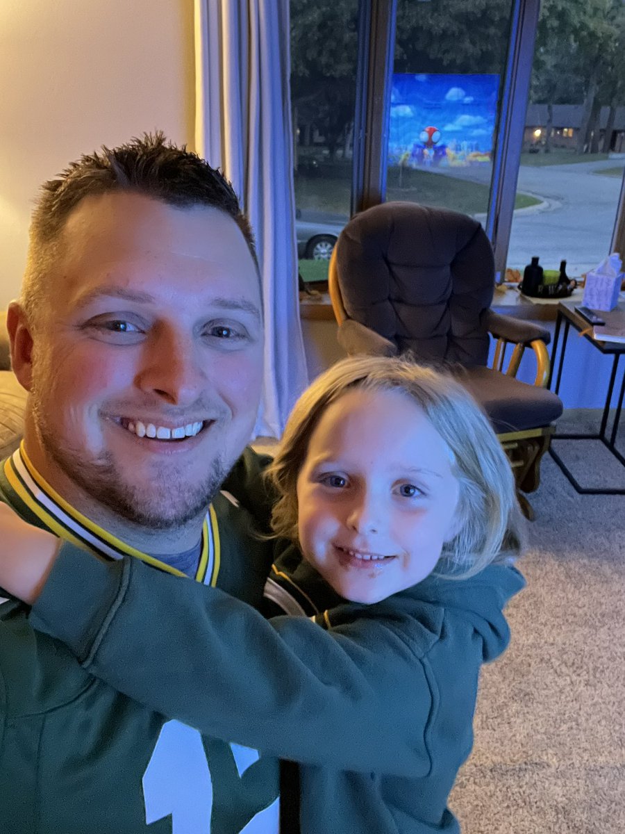 Justin Uhlenhopp tweet media