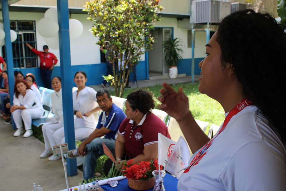 #EnFotos 📸 | En el marco del 79 Aniversario del Instituto Venezolano de los Seguros Sociales, las estructuras del #PsuvBarinas participaron en las actividades de celebración para exaltar la labor de tan importante institución al servicio del pueblo.

#ConMaduroMásAlegría
#9Oct