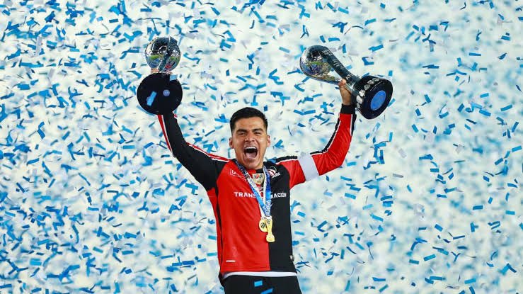 HumorAtlista's tweet photo. @Rocha29Aldo Los dejaste traumados y nunca te van a olvidar. Les gustan tus festejos, que te copien este, les sigue doliendo mucho. https://t.co/lYjvSnhte9