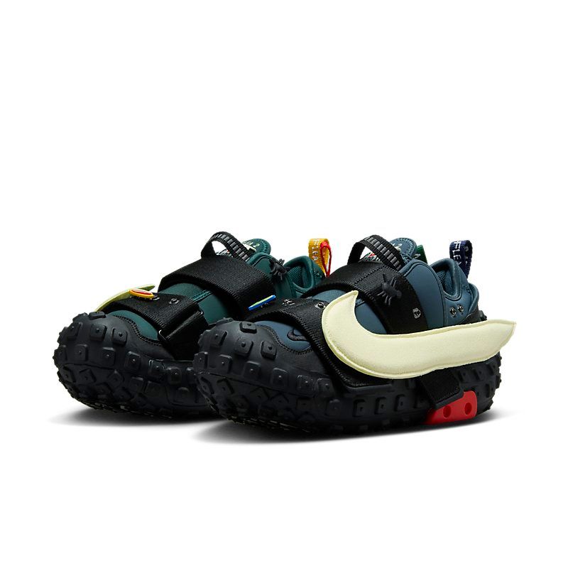 KicksFinder's tweet photo. OFFICIAL IMAGES: CPFM x Nike Air Flea 2 "Faded Spruce" 🌵

📝 DV7164-300 (MENS)
🗓️ Holiday 2023
💰 $220 USD
💵COP OR 🚮DROP? https://t.co/eZt0R8tUVH