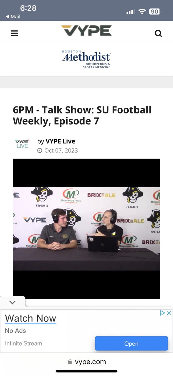 garrettsr12's tweet photo. Great job Mitchell and Dugan tonight with Coach Austin on SU football weekly at the Sheraton!  #PIRATES https://t.co/bCZaImTimy