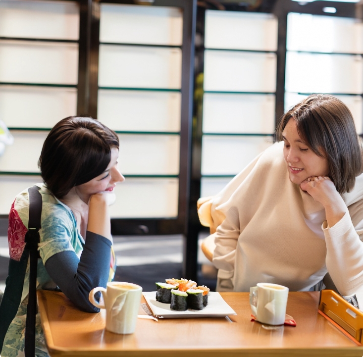 vicky03535233's tweet photo. "今日は友達とカフェでコーヒーを楽しんで、新しいファッションブティックでショッピング！夜は美味しい寿司を食べました。充実の一日！👗☕🍣 #カフェ #ショッピング #美味しい"#SocialScan,
@socialscan_io
,#socialscan_io https://t.co/2JEupTjALI