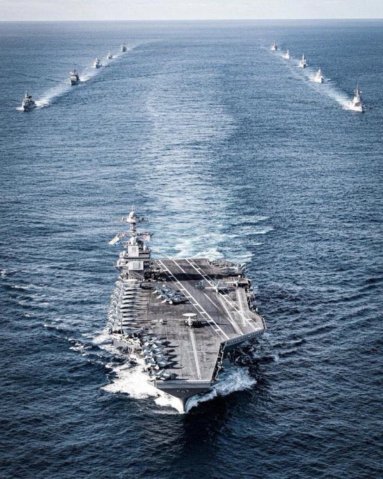 neoliberalover's tweet photo. Mientras USA tiene la capacidad de enviar un portaaviones de última generación como el Gerald Ford con una autonomía de 25 a 30 años

El primer avión mexicano de la SEDENA a cargo del General Leobardo Ávila Bojórquez que iba con destino a Israel a repatriar mexicanos, tuvo que regresar porque no le pusieron suficiente combustible.

Que miedo la ineficacia y el tamaño de estupidez que tiene el gobierno del presidente Andrés López.

A ver sino se les olvidó poner algunas vías a los constructores del Tren Maya y se llega a descarrilar.