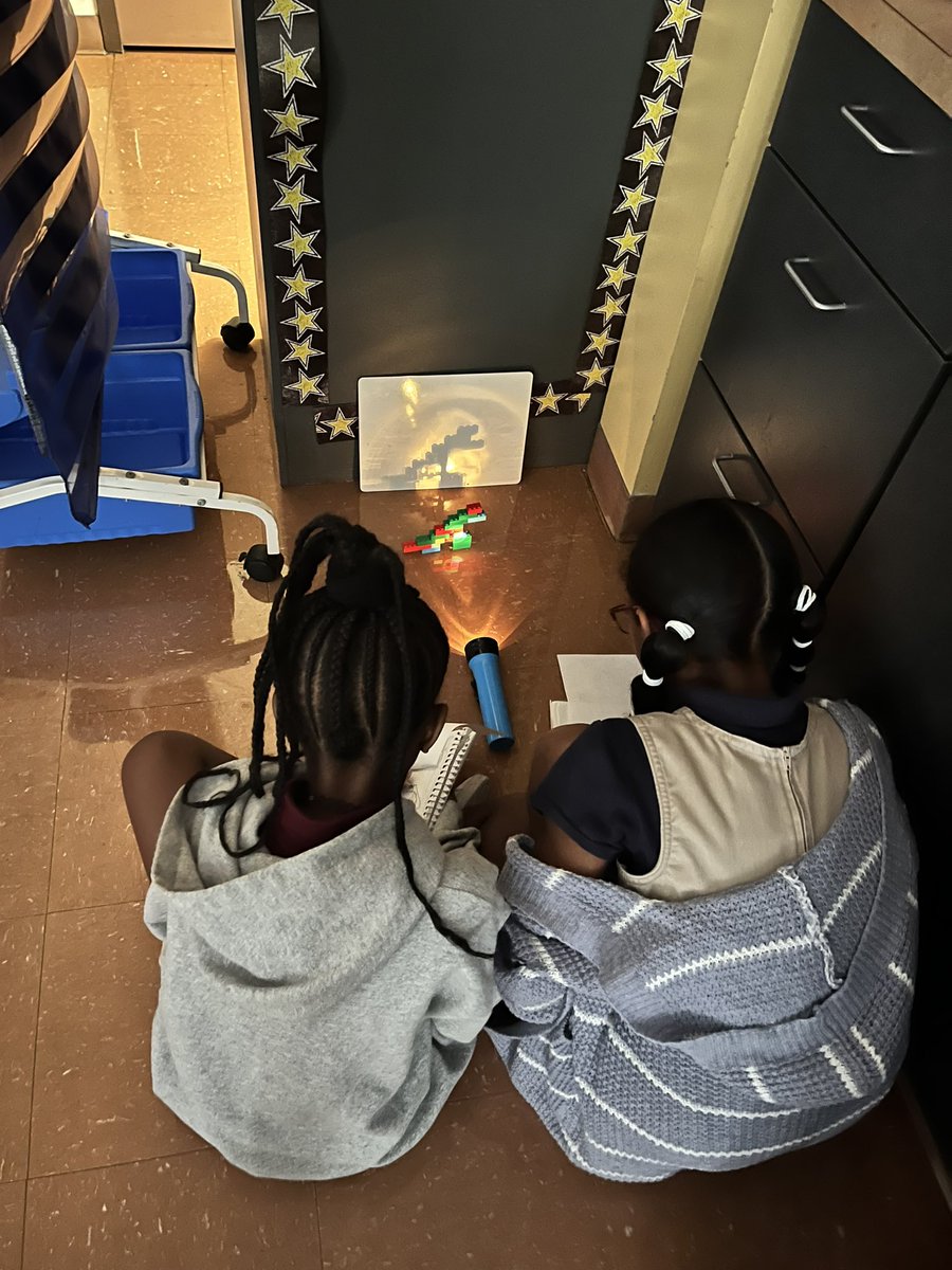 Exploring shadows! #iteach3 #scientists