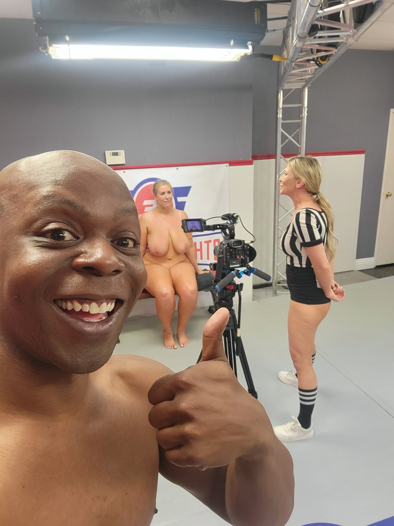 stay tuned.... 🔗 https://t.co/krumxhSc3p ⭐ @Lila_lovelyxxx 👱‍♀️ @arielxoxo https://t.co/ji6StQJ0U5