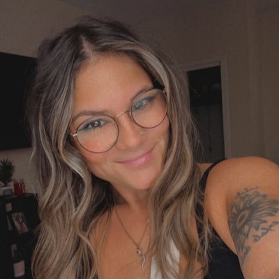 gianna_ricco's tweet photo. #NewProfilePic https://t.co/GN2ryFZUuE
