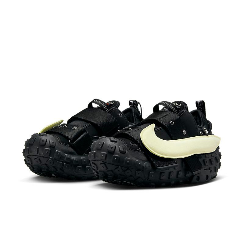 KicksFinder's tweet photo. OFFICIAL IMAGES: CPFM x Nike Air Flea 2 "Black" 🌵 

📝 DV7164-001 (MENS)
🗓️ Holiday 2023
💰 $220 USD
💵COP OR 🚮DROP? https://t.co/Yr5tmz8Uhx